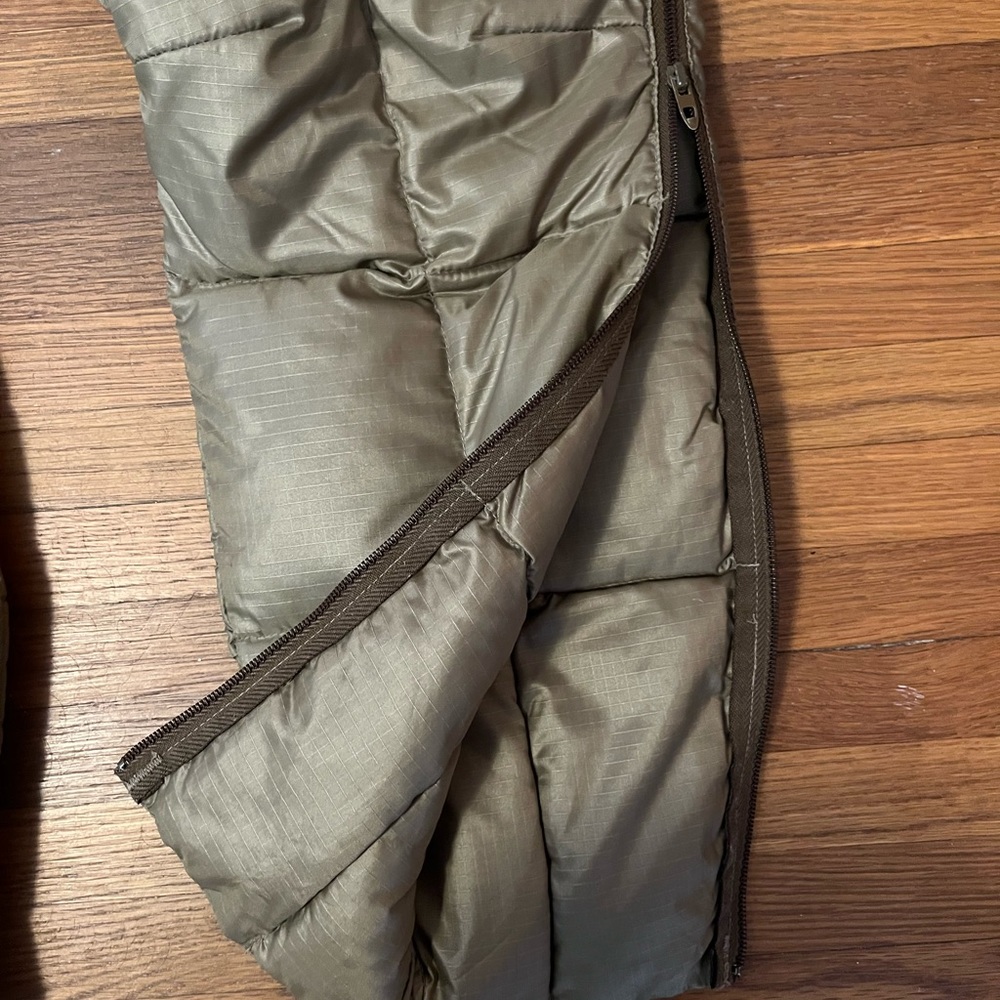 VINTAGE Eddie Bauer goose down pants. - Picture 5 of 9